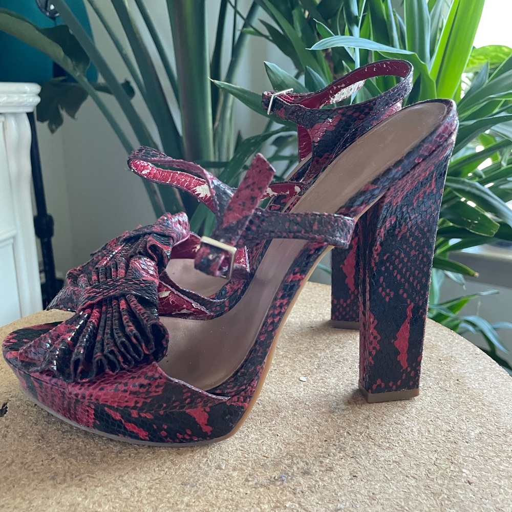 Jessica Simpson Sandal